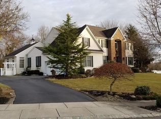 2045 Paavo Ct, Toms River, NJ 08755