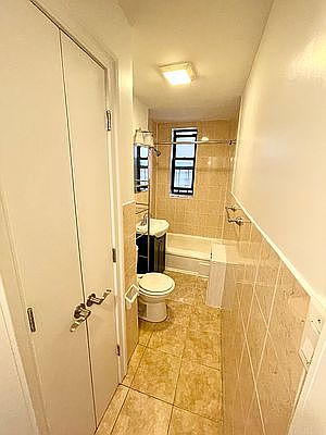5th image of 585 E 21st St APT 4F