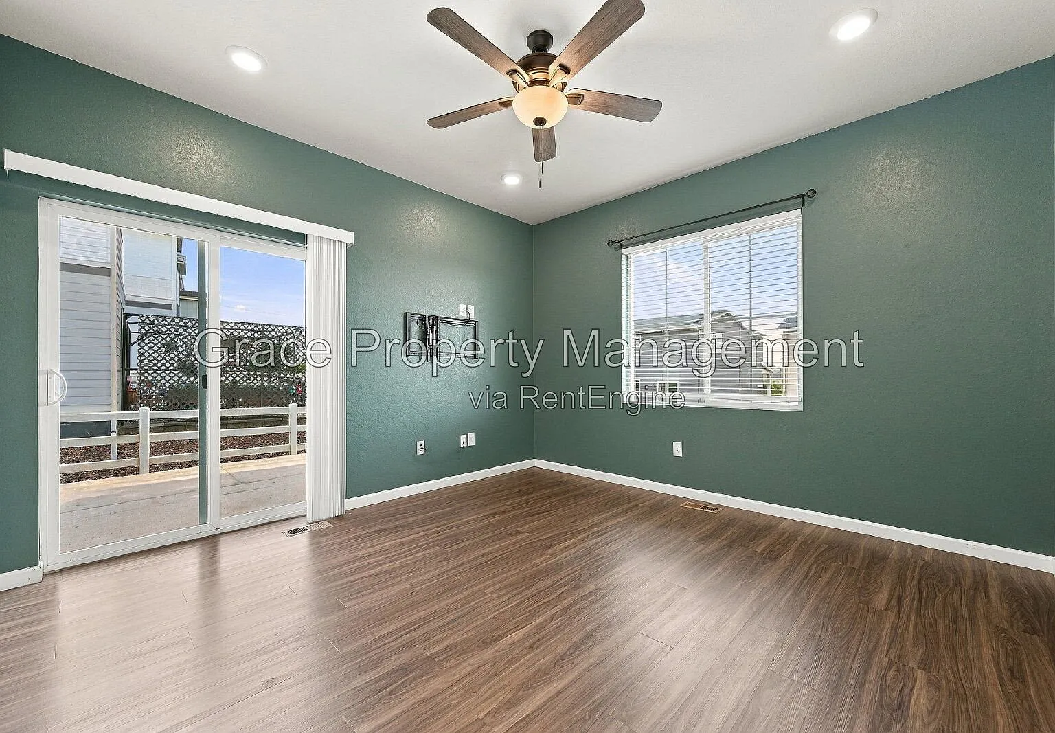 4 bed, 2.5 bath, 2038 sqft, $3,225 — Photo 4