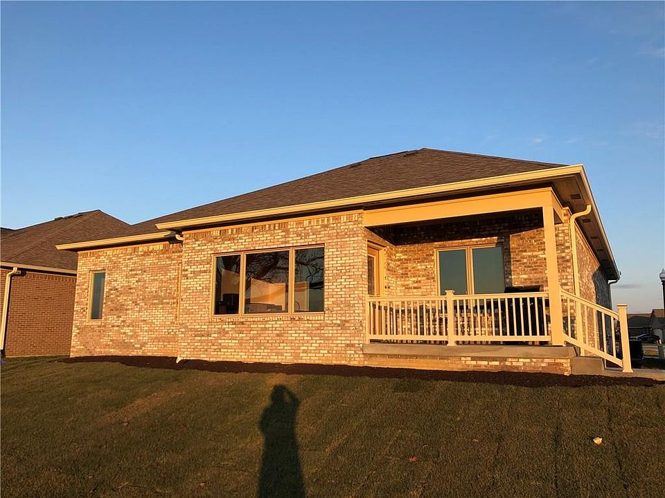 2nd image of 12746 N Commons West Dr