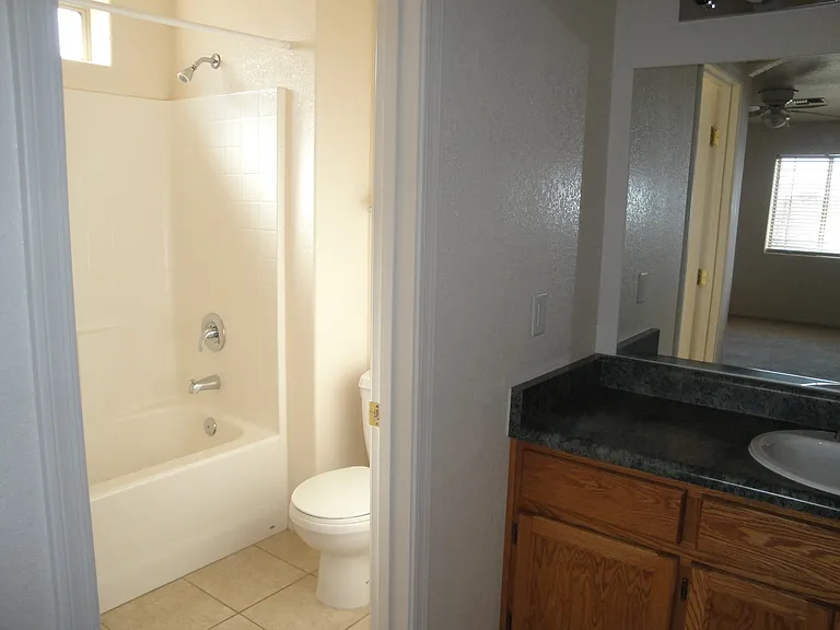 10165 E 36th Pl — Photo 7