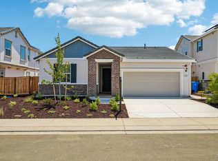 2361 Newcastle Dr, Vacaville, CA 95687