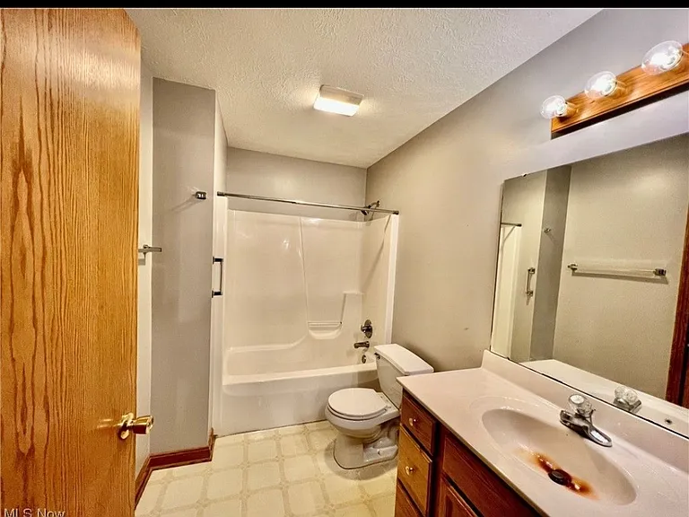 2919 Cliftmont Ave NE — Photo 19