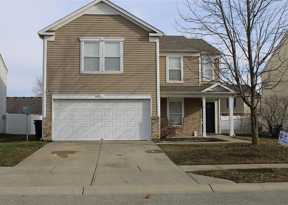 1st image of 702 Eastpointe Dr