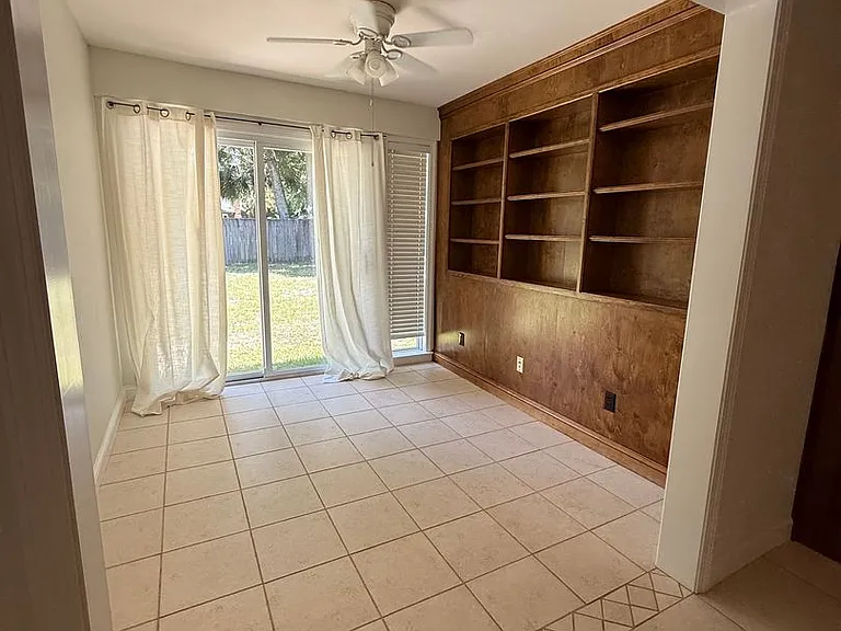 50 Emory St — Photo 10