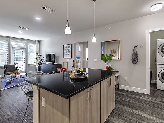 2nd image of 1619 E 6th St #1136