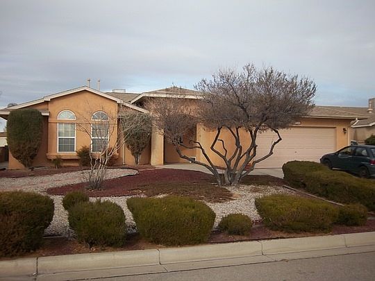 2nd image of 4133 Foxwood Trl SE