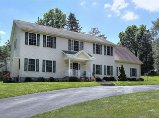 439 Mercer St, Stirling, NJ 07980