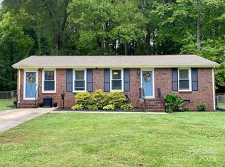 3808 Seaforth Dr, Charlotte, NC 28205