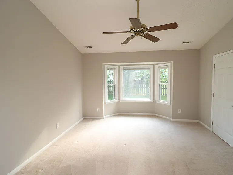 12305 Harcourt Dr — Photo 22