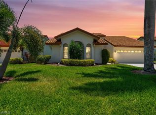 13327 Oak Hill Loop, Fort Myers, FL 33912