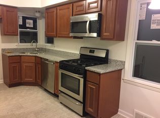 3937 N 98th St, Milwaukee, WI 53222