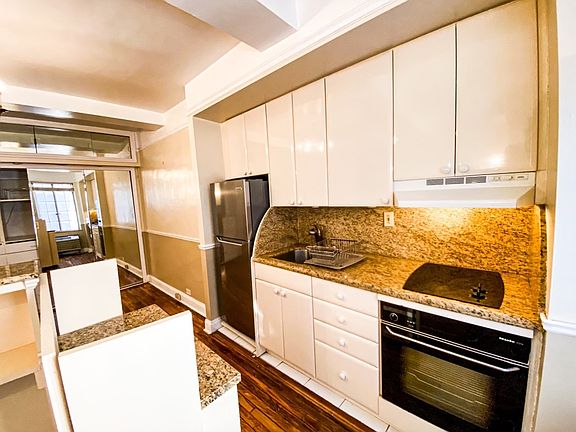 5th image of 45 Tudor City Pl APT 1709