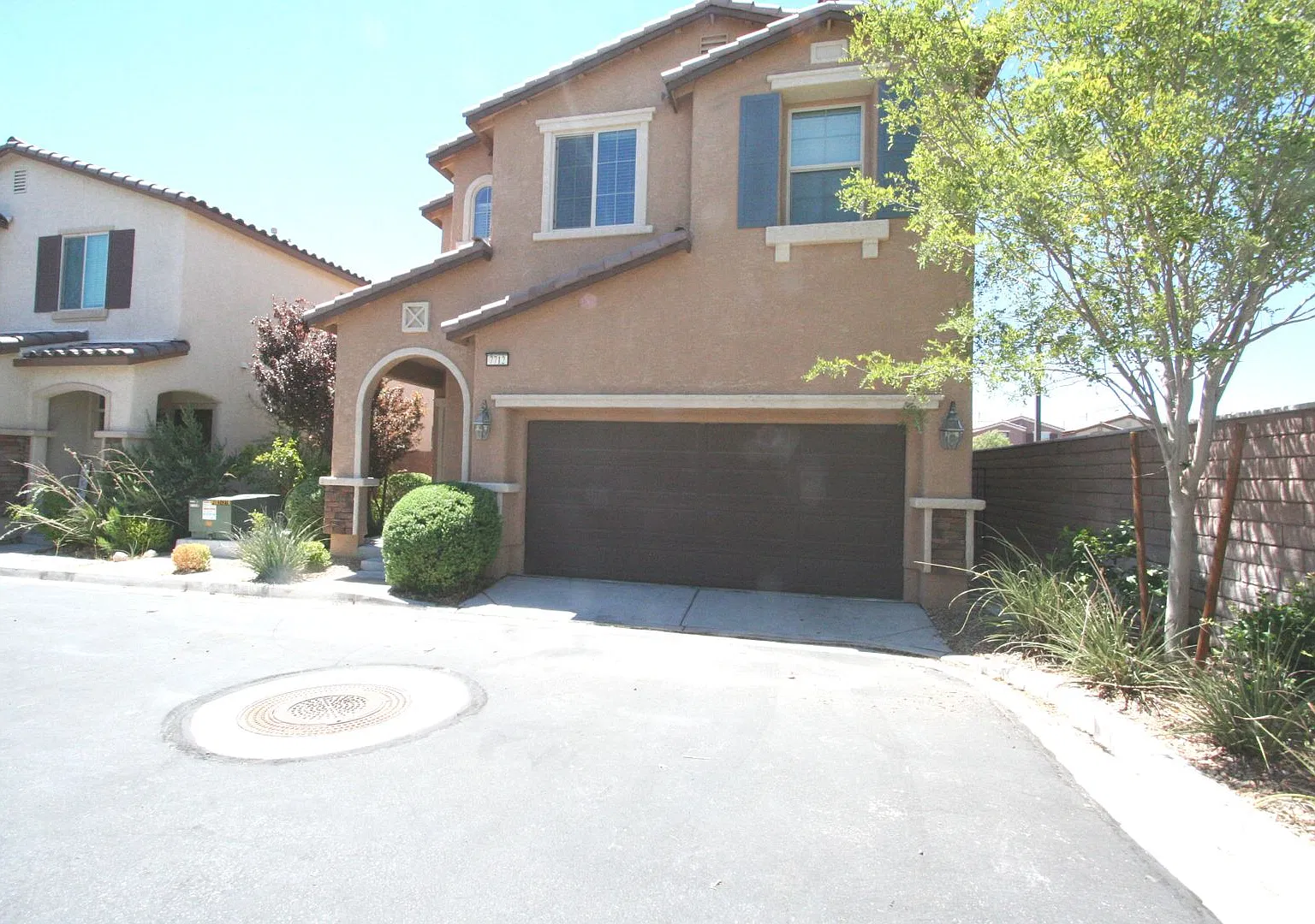 1734 sq ft, 3 bed, 2 1/2 bath, 2 car — Photo 3