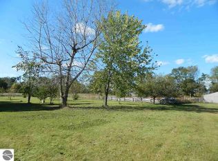 11600 Remick Rd, Blanchard, MI 49310