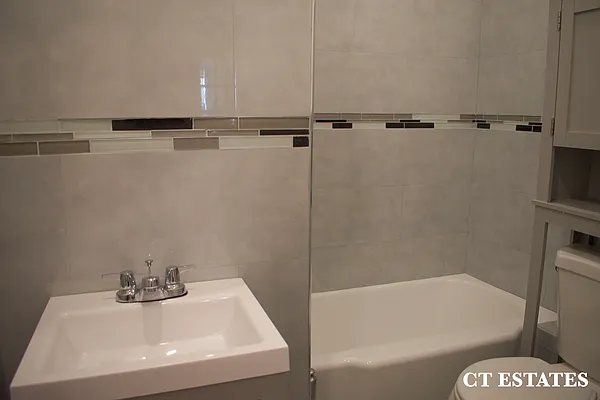 Rented by CT Estates | media 17