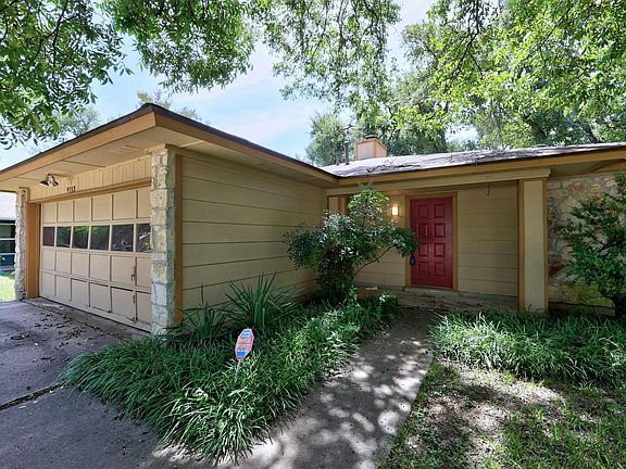 3rd image of 9713 Anderson Village Dr