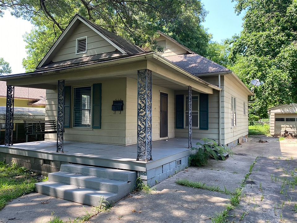 1st image of 510 W Forest St