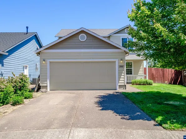 1307 Ridgeview St, Monmouth, OR 97361