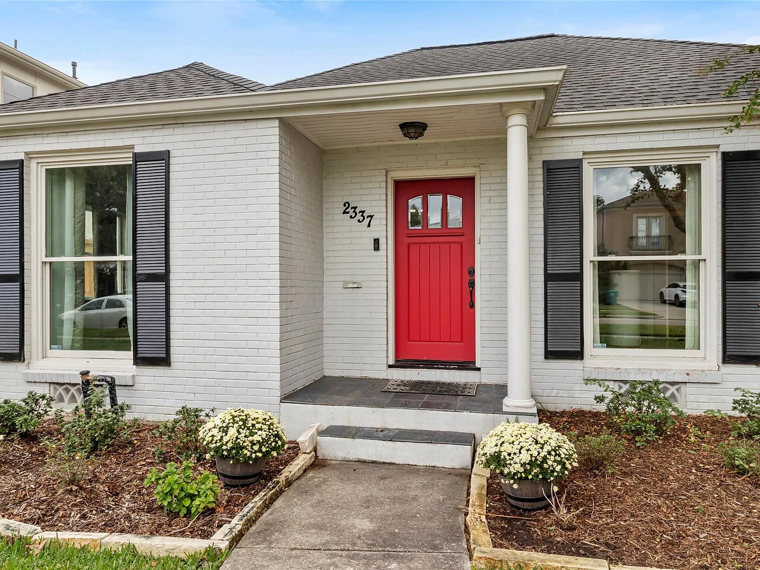 2 bed, 2.0 bath, 1796 sqft, $4,100 — Photo 3