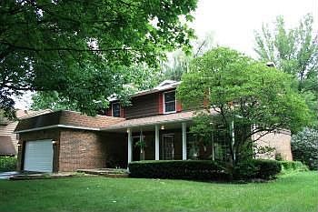 2nd image of 22W250 Glen Valley Dr