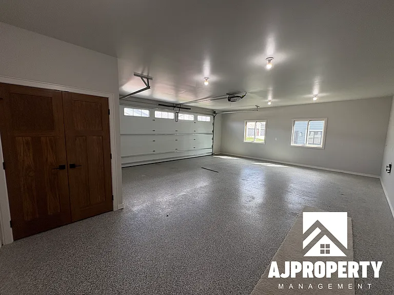 8607 W Shoreline Pl — Photo 24