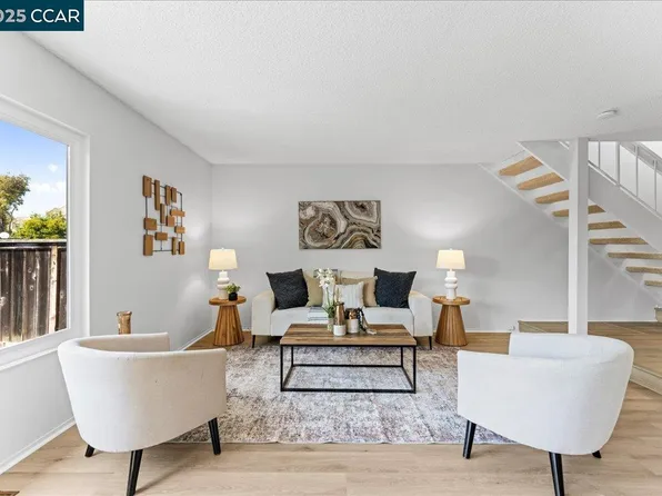 74 Villa Dr, San Pablo, CA 94806