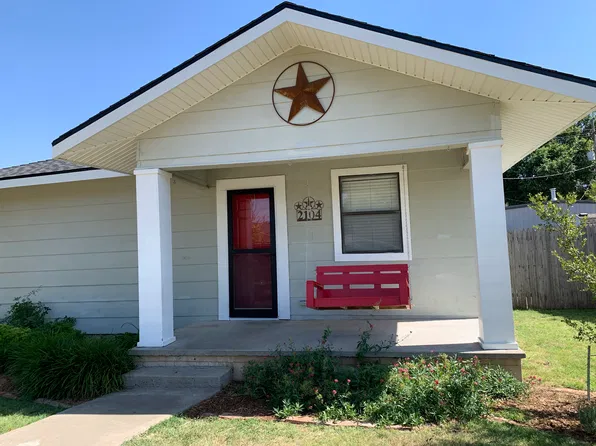 2104 13th Ave, Canyon, TX 79015