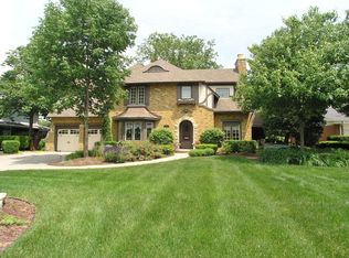 329 S Sturges Pkwy, Elmhurst, IL 60126