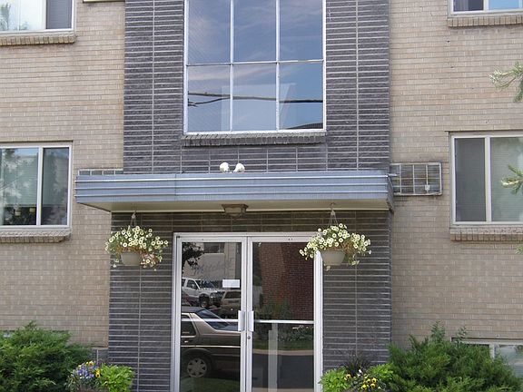 2nd image of 1116 W Lilley Ave #9078842b6