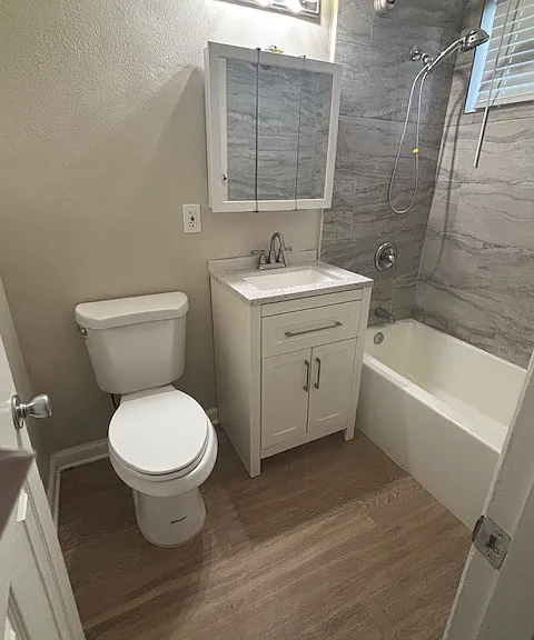116 Palm Ave #9 — Photo 8