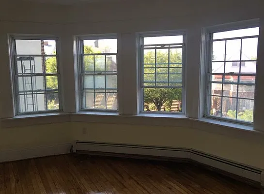 Rented by G2 Realty Group LLC | media 24