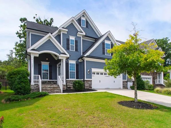 7421 Stonehenge Farm Ln, Raleigh, NC 27613