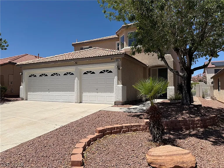 9862 Shadow Grove Ave — Photo 3