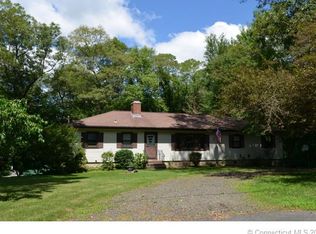 21 Francis Dr, Bethany, CT 06524