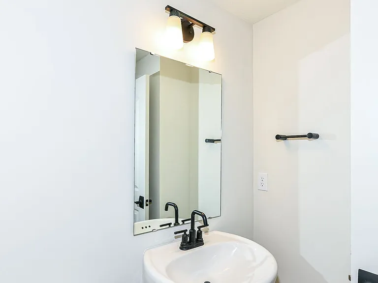 14567 Brecon Ln — Photo 3