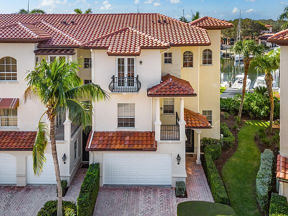 2nd image of 6 Marina Gardens Drive