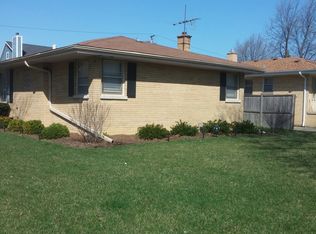 902 Forest Rd, La Grange Park, IL 60526