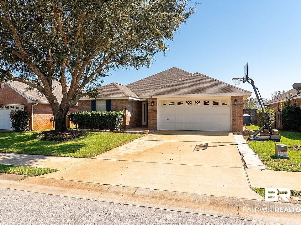 1st image of 333 Savannah Ln