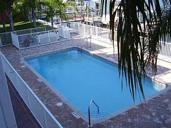 5th image of 130 Brightwater Dr APT 7