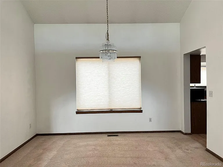 9881 Spring Hill Pl — Photo 6