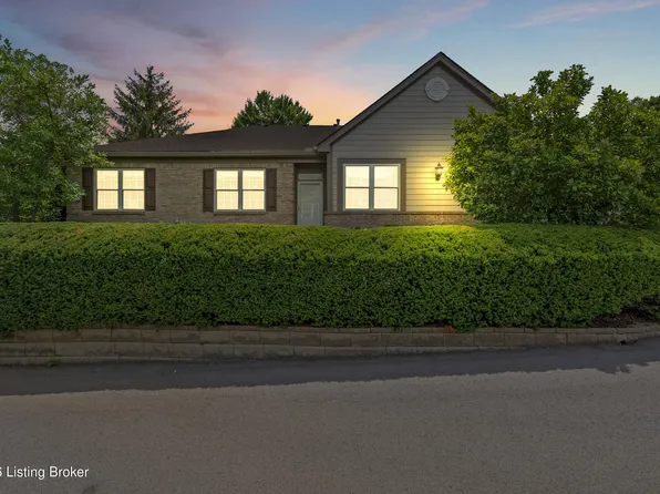 1301 Black Spruce Ln, Middletown, KY 40243