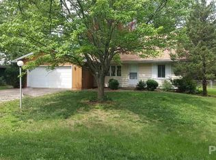 3315 N Brooks Ln, Peoria, IL 61604