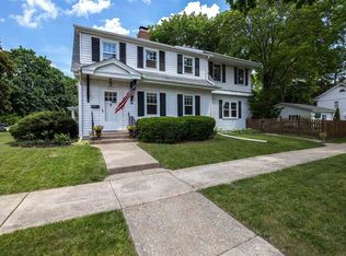 2103 Oxford St, Rockford, IL 61103