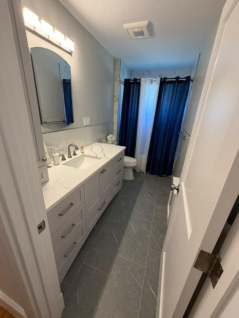3 bed, 1.5 bath, 1300 sqft, $3,600 — Photo 1