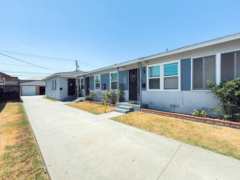 3362 Los Flores Blvd #E — Photo 8