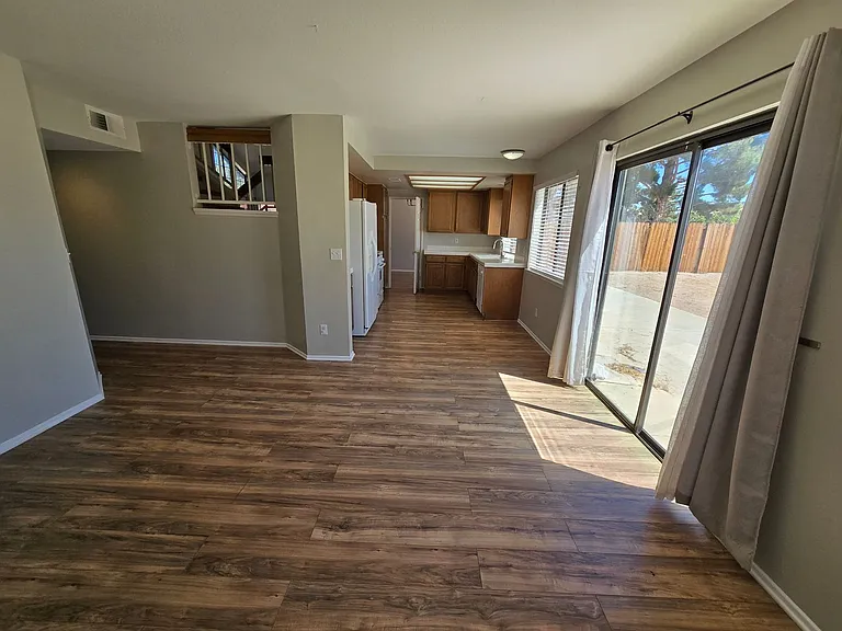 39354 Longhorn Ct — Photo 10