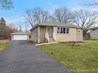 1S285 Myrtle Ave, Oakbrook Terrace, IL, 60181