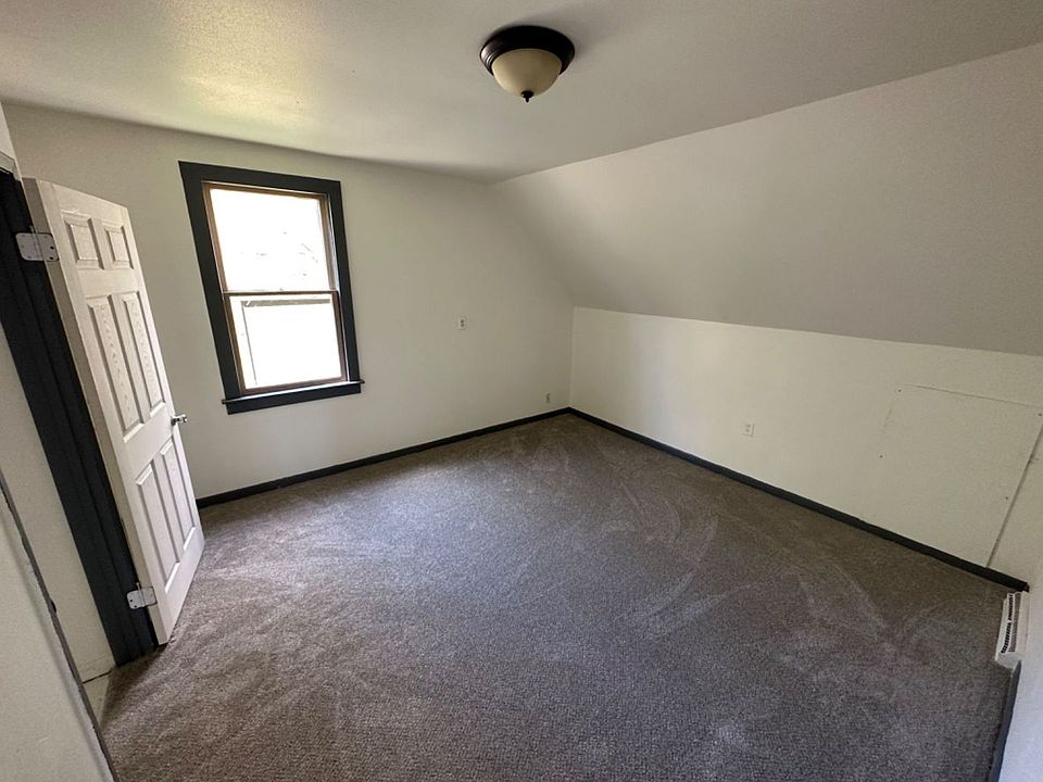 1st image of 3705 N Port Washington Ave