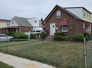 11859 227th St, Cambria Heights, NY 11411